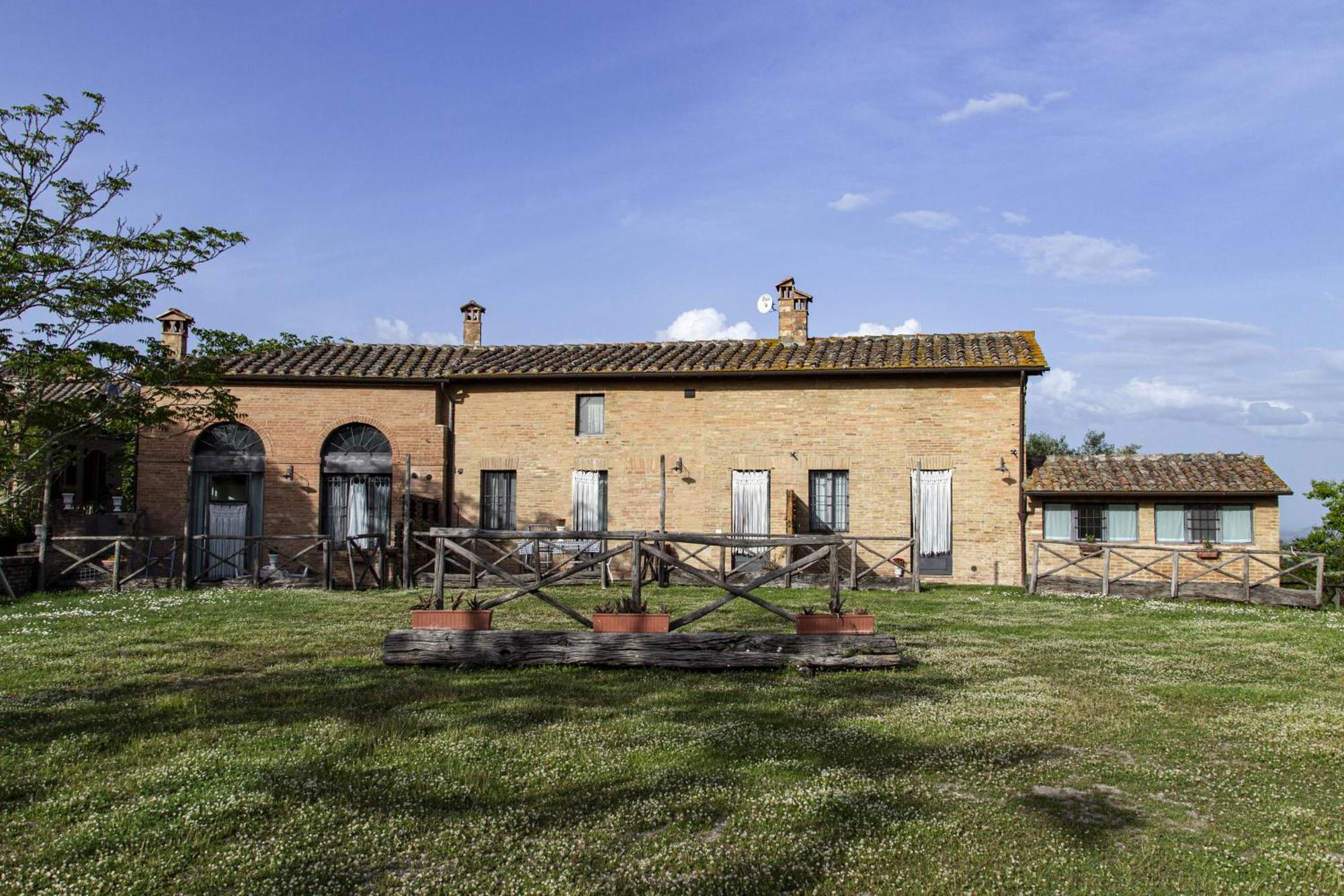 Appartamenti Stare Bene A Siena Exterior photo